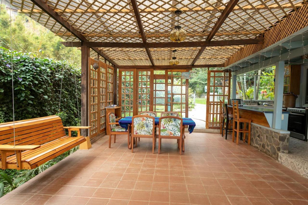 Lake Front Retreat At Los Elementos Santa Cruz La Laguna Eksteriør billede