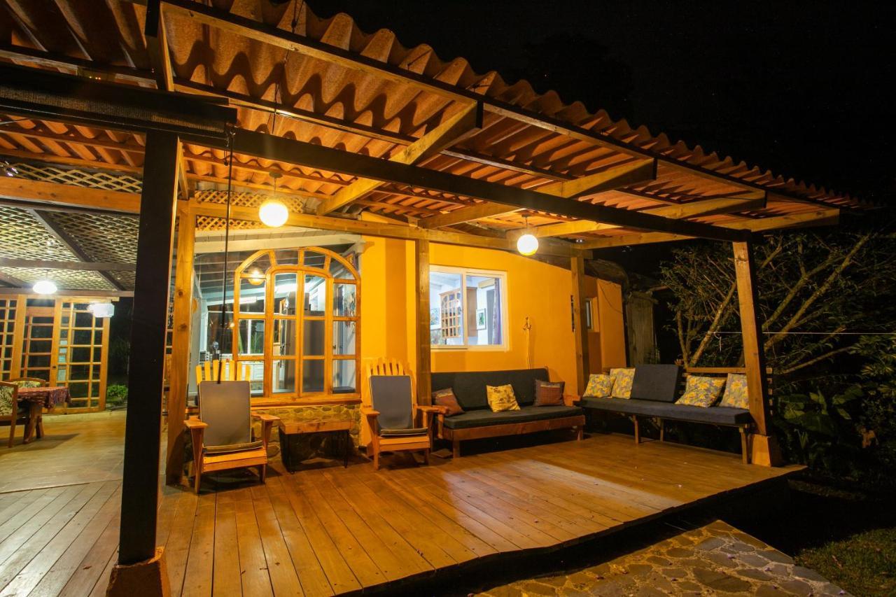 Lake Front Retreat At Los Elementos Santa Cruz La Laguna Eksteriør billede