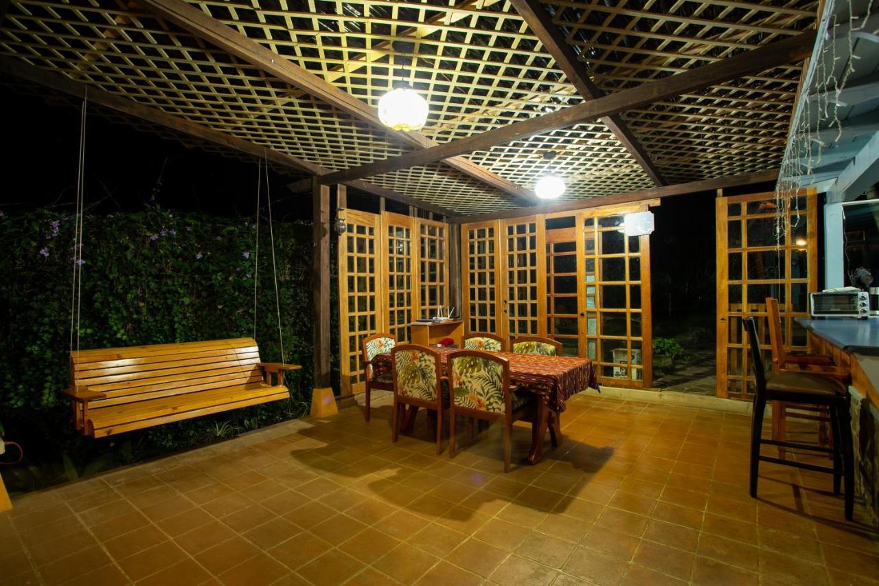 Lake Front Retreat At Los Elementos Santa Cruz La Laguna Eksteriør billede