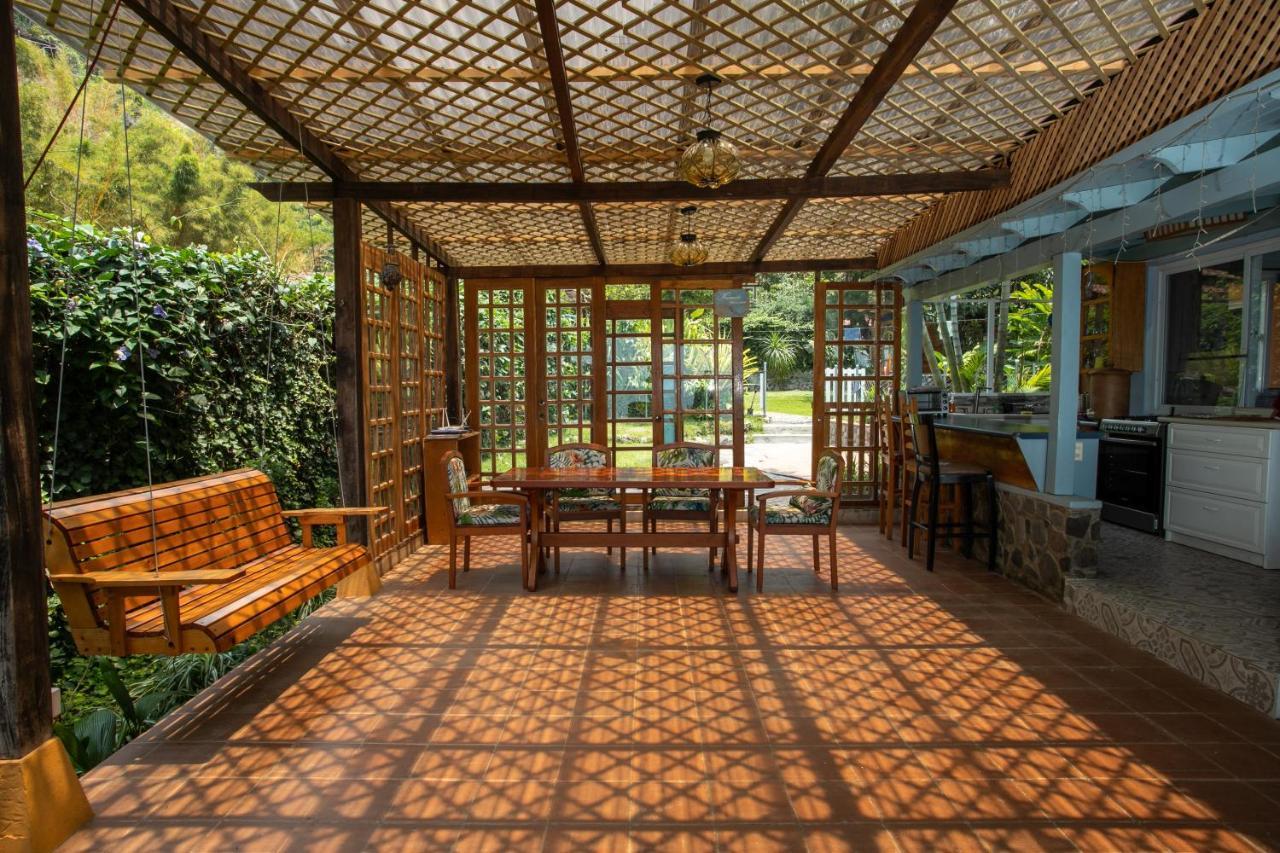 Lake Front Retreat At Los Elementos Santa Cruz La Laguna Eksteriør billede