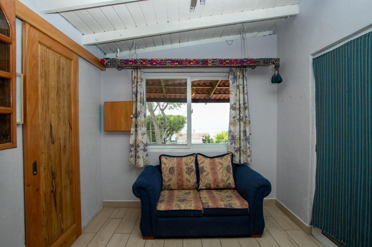 Lake Front Retreat At Los Elementos Santa Cruz La Laguna Eksteriør billede